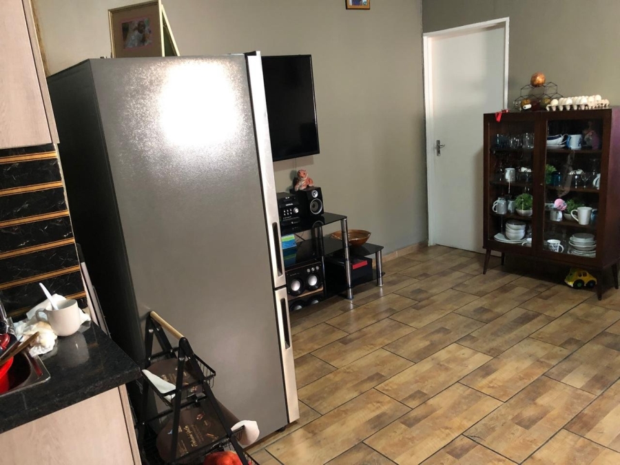  Bedroom Property for Sale in The Connifers Western Cape